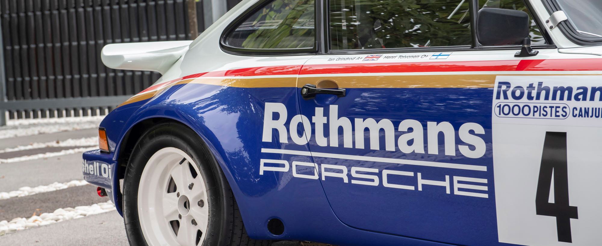 Porsche 911 Rothmans 064.jpg
