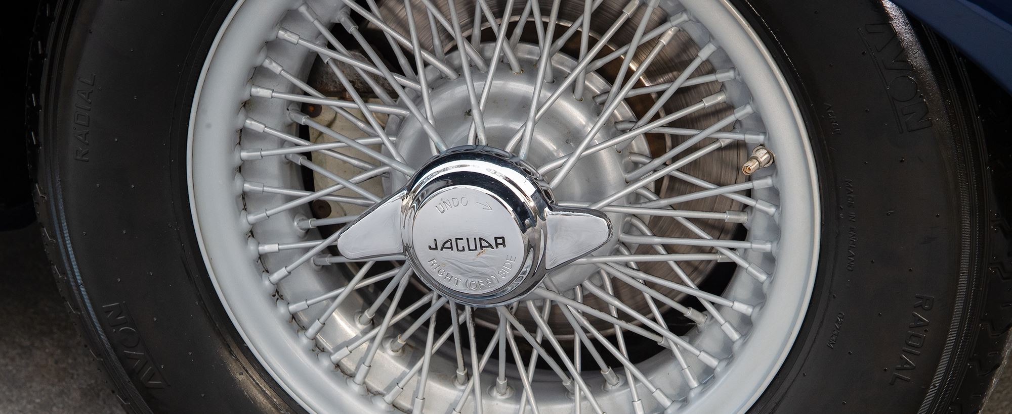 Jaguar E Type 016.jpg